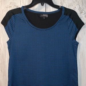 THE LIMITED Blue/black herringbone pattern blouse